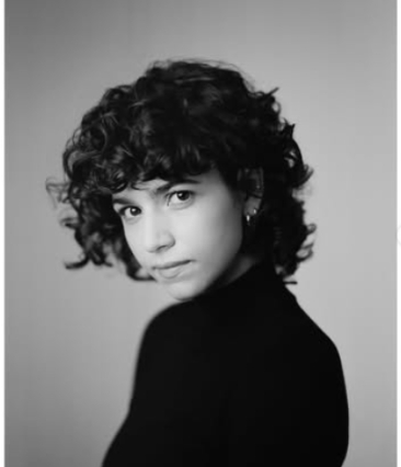 Artiste - Kayla Efstratoudakis